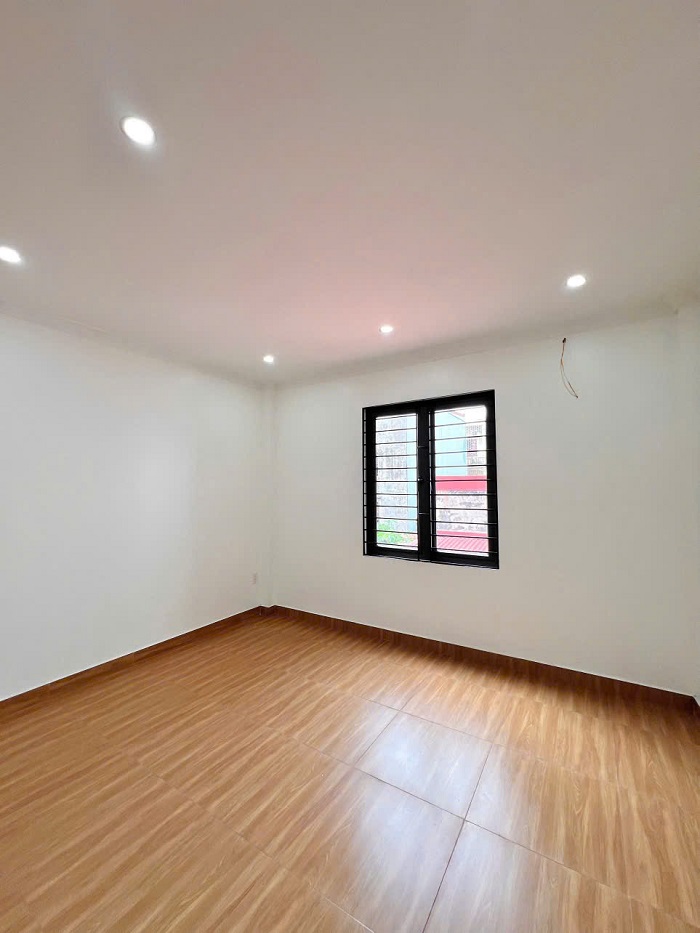 BÁN NHÀ NGÕ 562 NGUYỄN VĂN LINH, LÊ CHÂN, HẢI PHÒNG – NHÀ XÂY MỚI, SÂN CỔNG RIÊNG